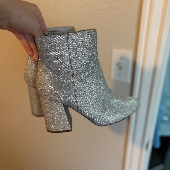 Shoes - Sparkly boots